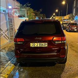 جیپ گراند شیرۆکی